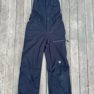 Quiksilver Black Snowboard bibs boys youth XL